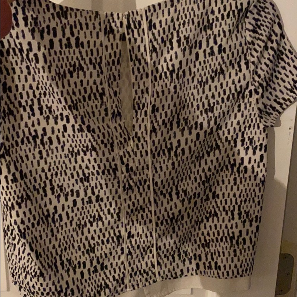 Patterned top - Picture 3 of 3